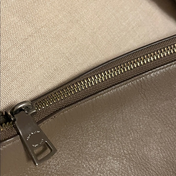 Coach Duffel Bucket Bag *PRICE DROP* - Picture 4 of 7